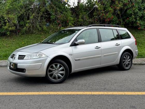 RENAULT MEGANE 1.6 DYNAMIQUE GRAND TOUR 16V FLEX 4P MANUAL